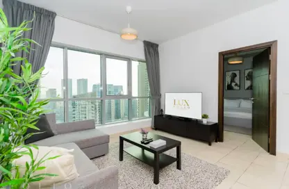 صورة لـ غرفة المعيشة شقة - غرفة نوم - 1 حمام للبيع في برج ذا بوينت - دبي مارينا - دبي ، صورة رقم 1