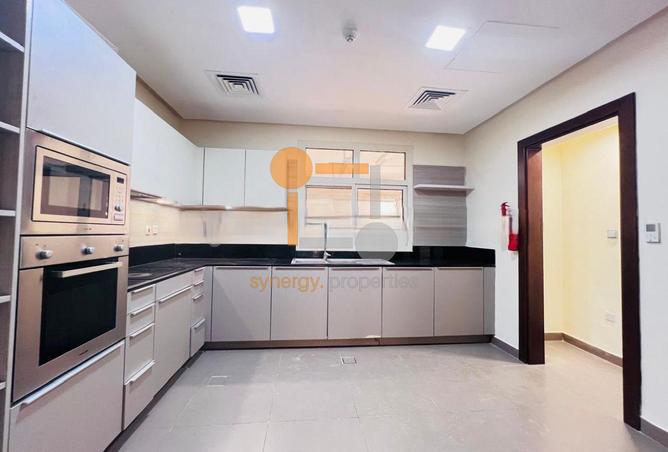 15737667 - Property Image 2