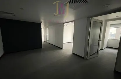 Office Space - Studio - 1 Bathroom for rent in Al Moosa Tower 1 - Al Moosa Towers - Sheikh Zayed Road - Dubai