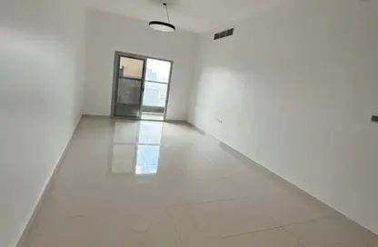 شقة - 3 غرف نوم - 3 حمامات للايجار في الجرف 2 - الجرف - عجمان وسط المدينة - عجمان شقة - 3 غرف نوم - 3 حمامات للايجار في الجرف 2 - الجرف - عجمان وسط المدينة - عجمان