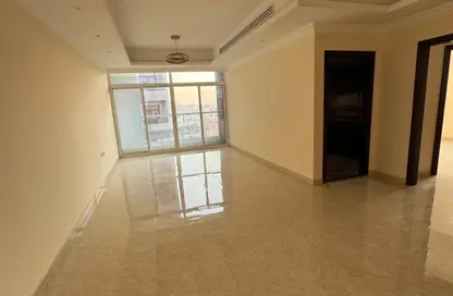 Apartment - 3 Bedrooms - 3 Bathrooms for rent in Al Rawda 2 - Al Rawda - Ajman