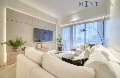 Living Room image for: Apartment - 2 Bedrooms - 2 Bathrooms for rent in Silverene Tower B - Silverene - Dubai Marina - Dubai, Image 1