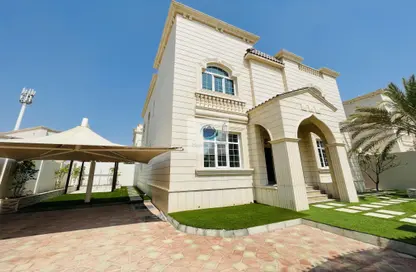 Outdoor House image for: Villa - 5 Bedrooms for rent in Khalifa City A - Khalifa City - Abu Dhabi, Image 1