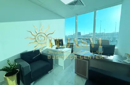 مكتب - استوديو - 1 حمام للايجار في فاطمه محمد احمد بن سليمان - الرفاعة - بر دبي - دبي