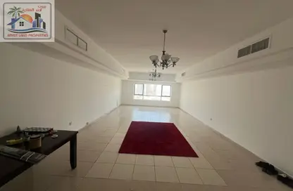 شقة - 3 غرف نوم - 3 حمامات للايجار في شارع التعاون الجديد - التعاون - الشارقة