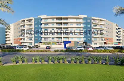 Apartment - 1 Bedroom - 2 Bathrooms for rent in Tower 41 - Al Reef Downtown - Al Reef - Abu Dhabi