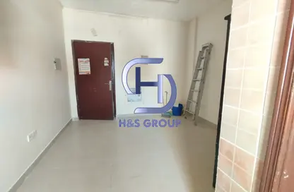 Apartment - Studio - 1 Bathroom for rent in GGICO Building Moweilah - Muwaileh Commercial - Sharjah