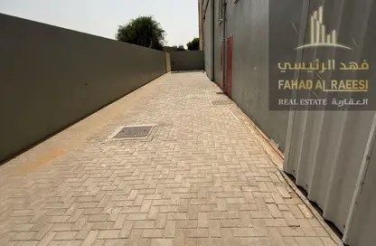 Warehouse - Studio - 1 Bathroom for rent in Umm Al Thuoob - Umm Al Quwain