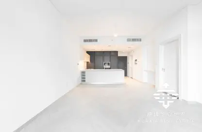 Empty Room image for: Apartment - 1 Bedroom - 1 Bathroom for sale in Wilton Park Residences - Mohammed Bin Rashid City - Dubai, Image 1