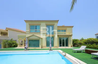 Villa - 4 Bedrooms - 5 Bathrooms for sale in Entertainment Foyer - Oasis Clusters - Jumeirah Islands - Dubai