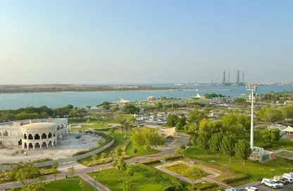 Apartment - 3 Bedrooms - 3 Bathrooms for rent in Corniche Road - Abu Dhabi