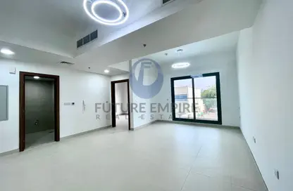 Apartment - 1 Bedroom - 2 Bathrooms for rent in Al Jafiliya - Dubai