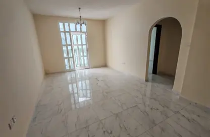 Apartment - 1 Bedroom - 2 Bathrooms for rent in Muweileh Community - Muwaileh Commercial - Sharjah