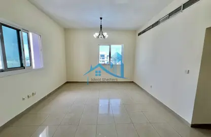 Apartment - 1 Bedroom - 2 Bathrooms for rent in Faisal Building - Oud Metha - Bur Dubai - Dubai