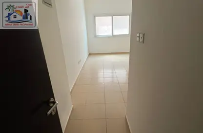 Apartment - Studio - 1 Bathroom for rent in Al Butina 9 Building - Al Butina - Sharjah