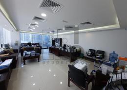 مكتب للكراء في برج تماني - الخليج التجاري - دبي