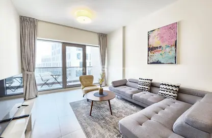 Apartment - 2 Bedrooms - 2 Bathrooms for rent in Al Waleed Garden - Al Jaddaf - Dubai