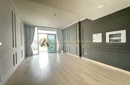 Apartment - 1 Bedroom - 1 Bathroom for rent in BLOOM TOWERS A - Bloom Towers - Jumeirah Village Circle - Dubai
