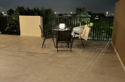 Apartment - 2 Bedrooms - 2 Bathrooms for sale in Jenna Main Square 2 - Jenna Main Square - Town Square - Dubai