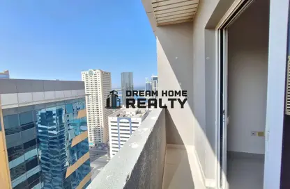 شقة - غرفة نوم - 1 حمام للايجار في 1 زاخر تاور - أبراج زاخر - التعاون - الشارقة