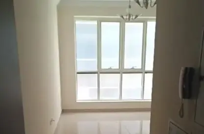 Apartment - 1 Bedroom - 2 Bathrooms for sale in Al Majaz Pearl - Al Majaz 2 - Al Majaz - Sharjah