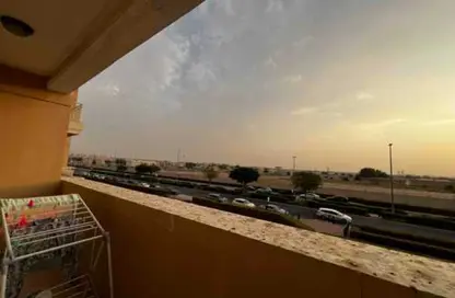 Apartment - 1 Bedroom - 1 Bathroom for rent in Mazaya 6 - Queue Point - Dubai Land - Dubai
