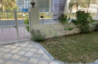 Villa - 4 Bedrooms - 5 Bathrooms for rent in Garden Lane Villas - Jumeirah Village Circle - Dubai