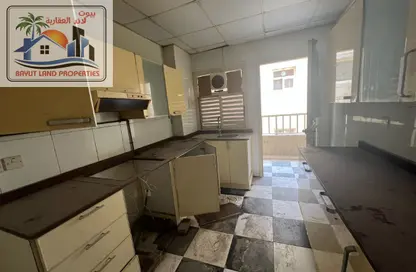 Apartment - 2 Bedrooms - 3 Bathrooms for rent in Al Khan Corniche - Al Khan - Sharjah