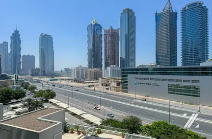 شقة - 1 حمام للايجار في الأبراج الإدارية - الخليج التجاري - دبي