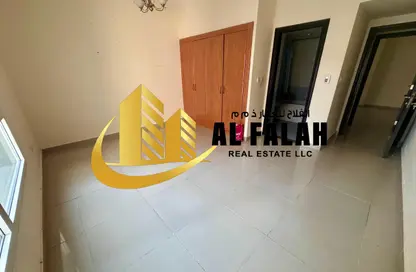 شقة - 2 غرف نوم - 3 حمامات للايجار في شارع التعاون الجديد - التعاون - الشارقة