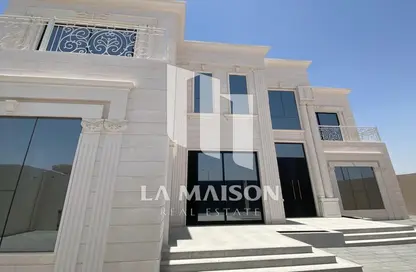 Villa - 6 Bedrooms - 7+ Bathrooms for rent in Madinat Al Riyad - Abu Dhabi