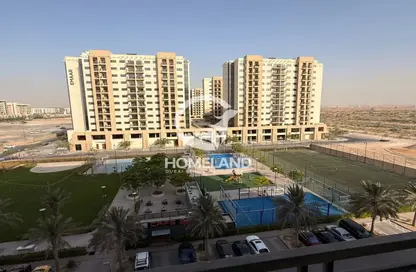 شقة - غرفة نوم - 1 حمام للايجار في شقق يونا - تاون سكوير - دبي