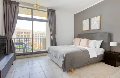 Apartment - Studio - 1 Bathroom for rent in The Links Canal Apartments - The Links - The Views - Dubai