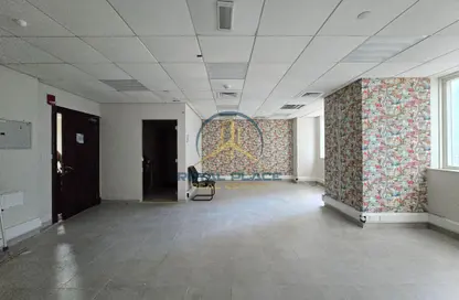 Office Space - Studio - 1 Bathroom for rent in Blue Tower - Sheikh Zayed Road - Dubai