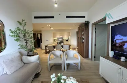 Apartment - 3 Bedrooms - 3 Bathrooms for rent in Binghatti Heights - Jumeirah Village Circle - Dubai