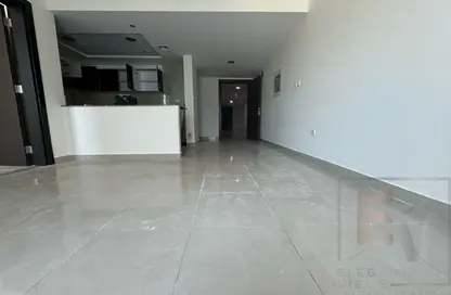 Apartment - 1 Bedroom - 2 Bathrooms for rent in Red Residency - Dubai Sports City - Dubai
