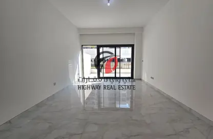 شقة - 1 حمام للايجار في واحة شاطئ عزيزي - ستوديو سيتي - دبي