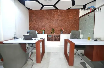 متجر - استوديو - 1 حمام للايجار في P16 - طراز فرنسي - المدينة العالمية - دبي