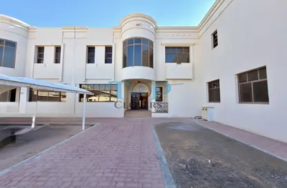 Villa - 5 Bedrooms - 6 Bathrooms for rent in Nad Al Shareea - Al Mutarad - Al Ain