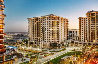 Apartment - 1 Bedroom - 1 Bathroom for sale in Parkviews - Town Square - Dubai