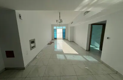 Apartment - 3 Bedrooms - 3 Bathrooms for rent in Ajman Corniche Residences - Ajman Corniche Road - Ajman