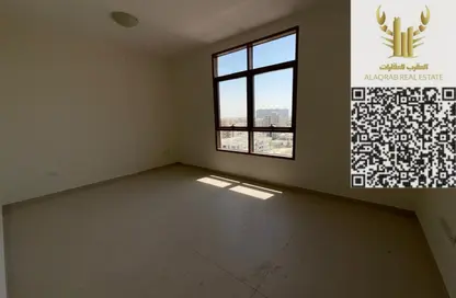 شقة - 2 غرف نوم - 3 حمامات للايجار في أورينت تاور 1 - أورينت تاور - البستان - عجمان