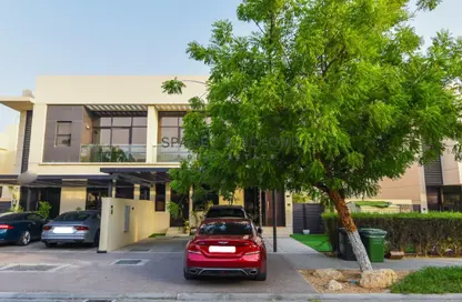 Villa - 3 Bedrooms - 5 Bathrooms for rent in Queens Meadow - DAMAC Hills - Dubai