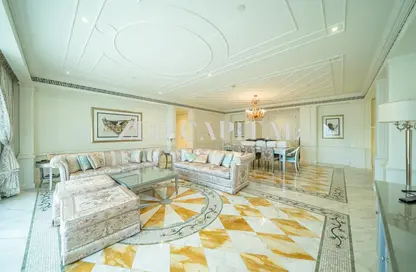 Apartment - 2 Bedrooms - 3 Bathrooms for sale in Palazzo Versace - Culture Village - Dubai