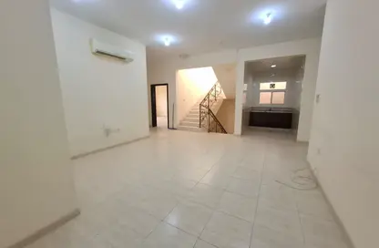 Villa - 4 Bedrooms - 5 Bathrooms for rent in Mohamed Bin Zayed Centre - Mohamed Bin Zayed City - Abu Dhabi