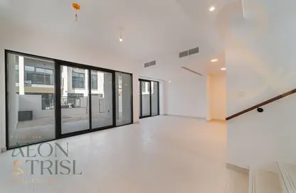 Townhouse - 3 Bedrooms - 3 Bathrooms for rent in Shams Townhouses - Town Square - Dubai