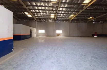 Warehouse - Studio - 1 Bathroom for rent in Al Qusais Industrial Area - Al Qusais - Dubai