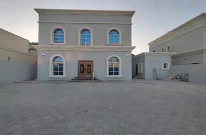 Apartment - Studio - 1 Bathroom for rent in Shakhbout City - Abu Dhabi
