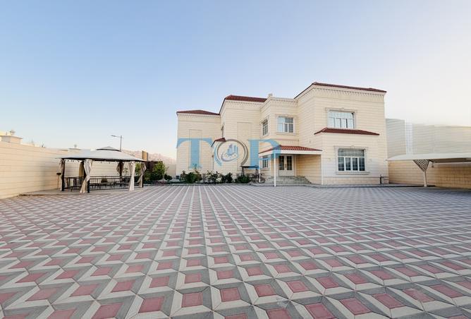 16011061 - Property Image 2