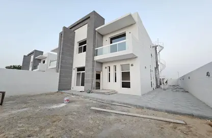 Villa - 5 Bedrooms - 6 Bathrooms for rent in Al Azra - Al Riqqa - Sharjah